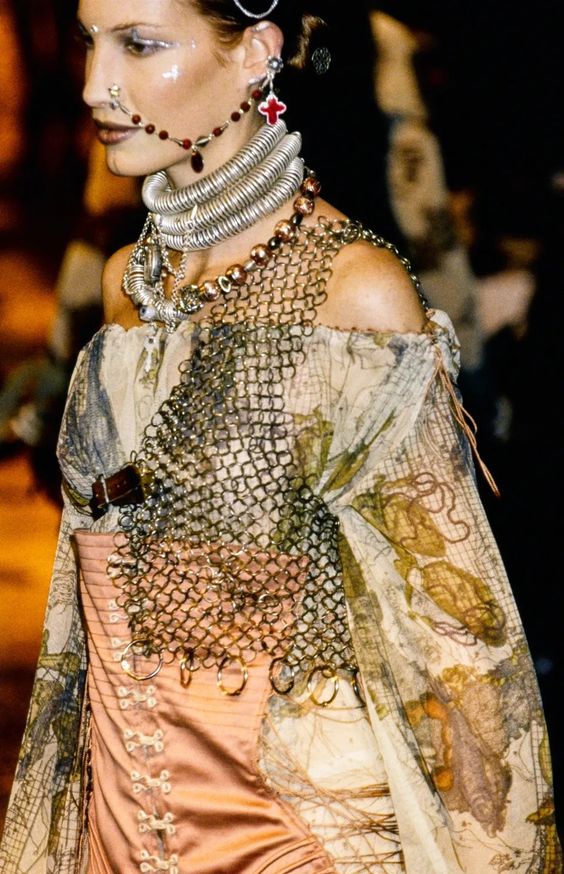 JEAN PAUL GAULTIER Spring Summer 1994 Paris 6 (1)